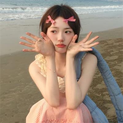 远看是蔚蓝的春天